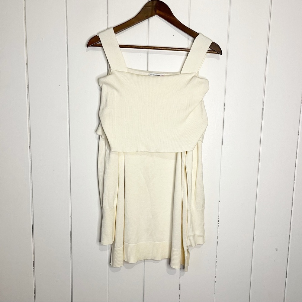 Isaac Mizrahi Live! Cream Off the Shoulder Top. Size Large.